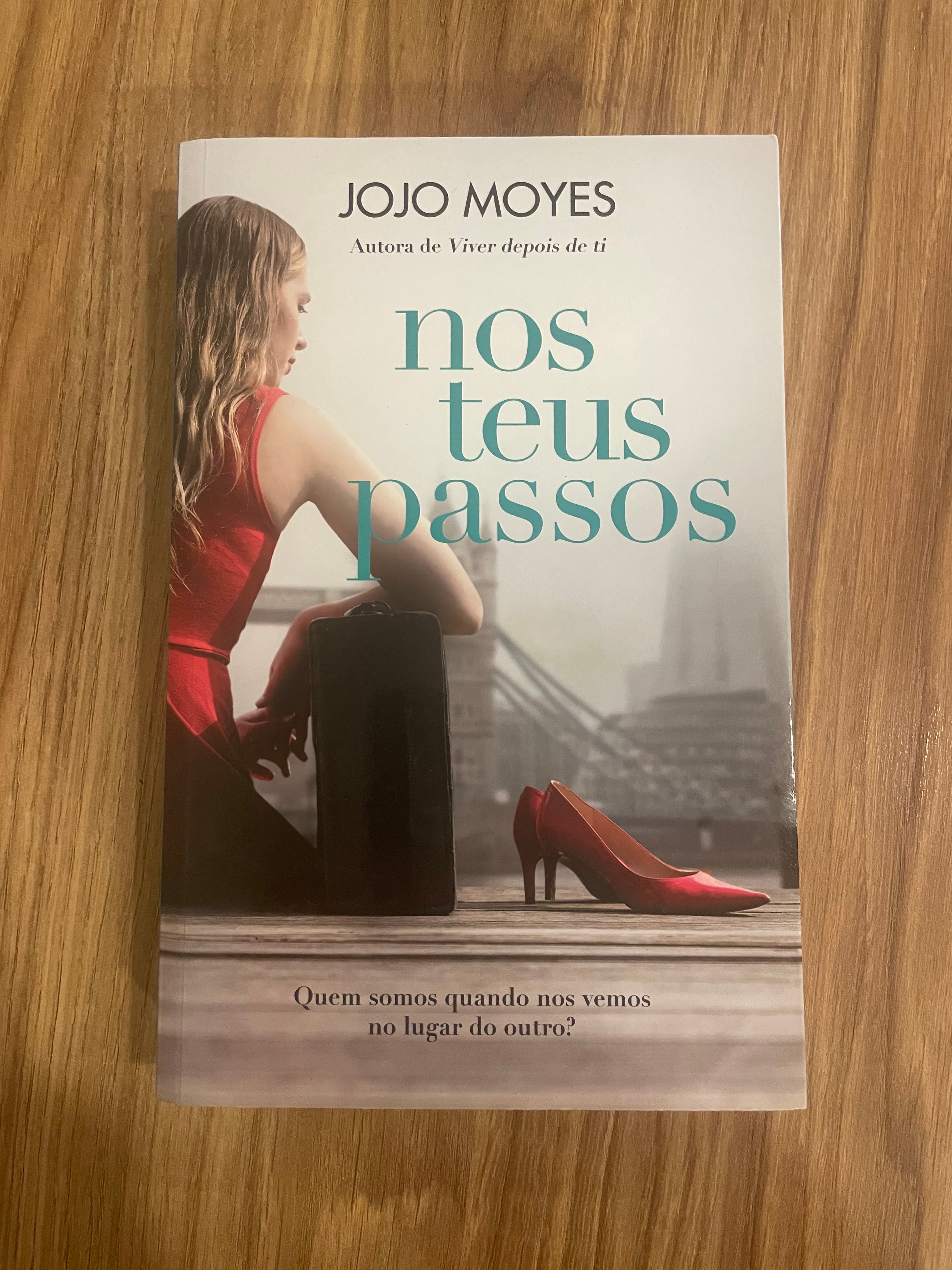 Livro "Nos Teus Passos" – Jojo Moyes